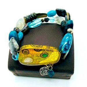 Vibrant Blue Silpada Stretch Bead Bracelet with Brass Shadowbox